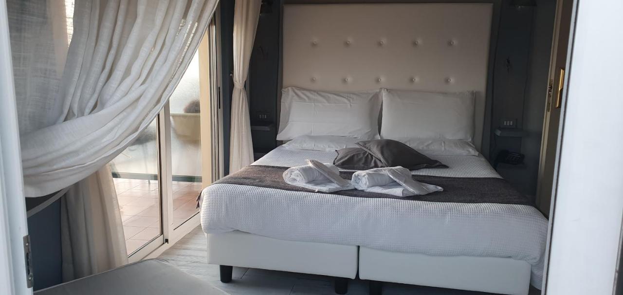 Hotel Zia Piera Chiavari Εξωτερικό φωτογραφία