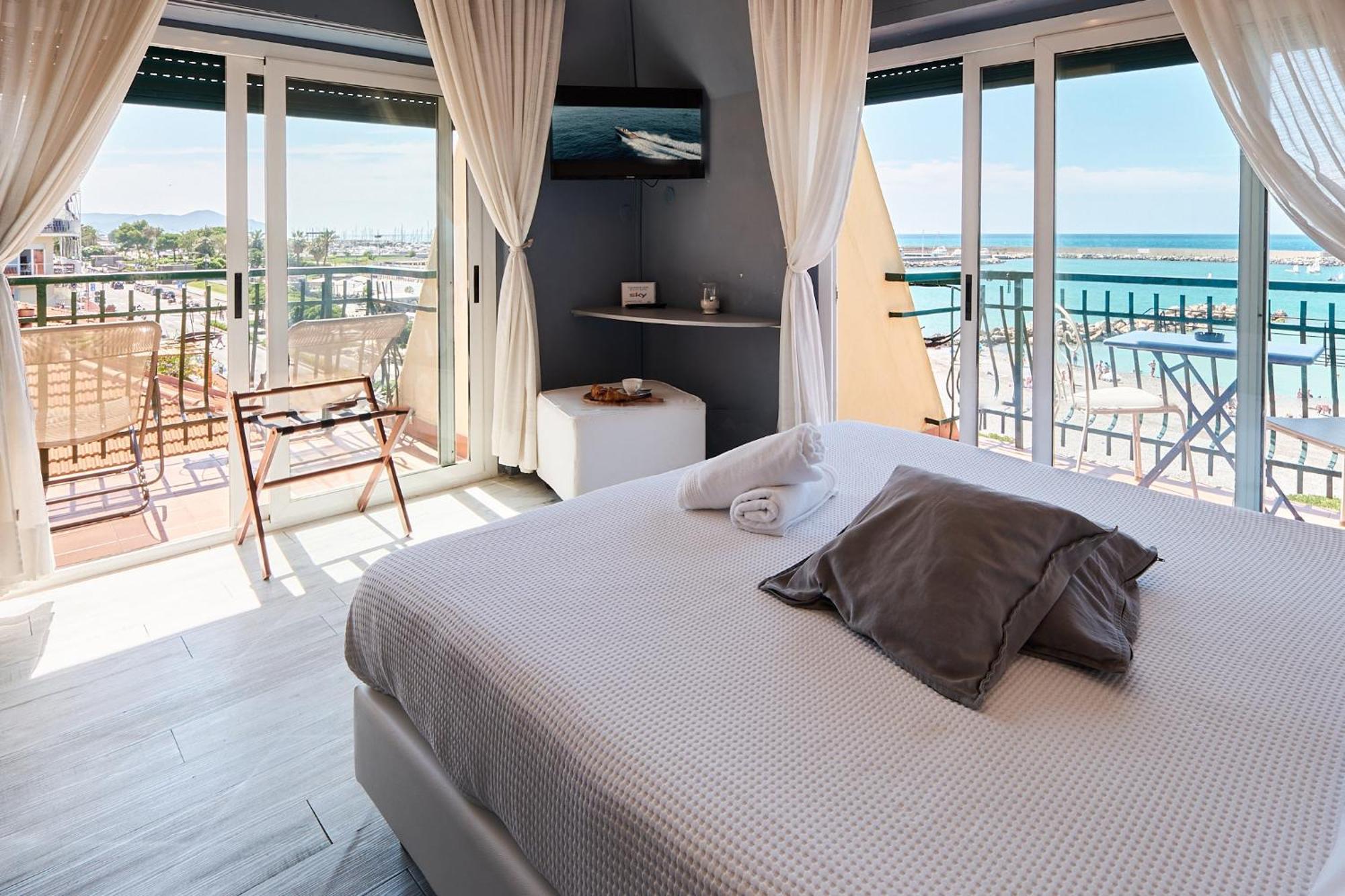 Hotel Zia Piera Chiavari Εξωτερικό φωτογραφία
