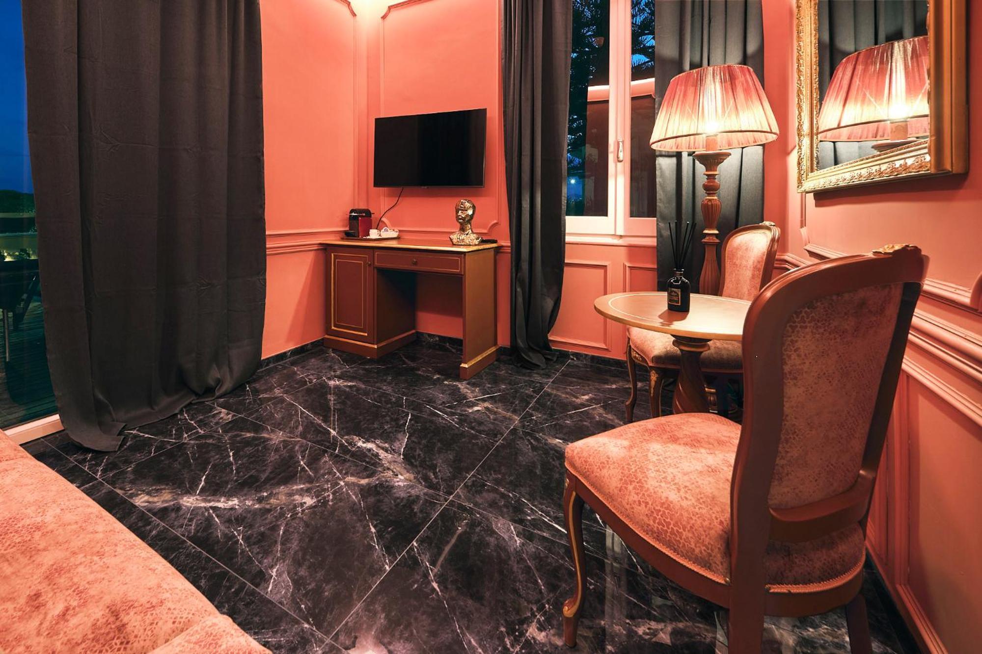 Hotel Zia Piera Chiavari Εξωτερικό φωτογραφία
